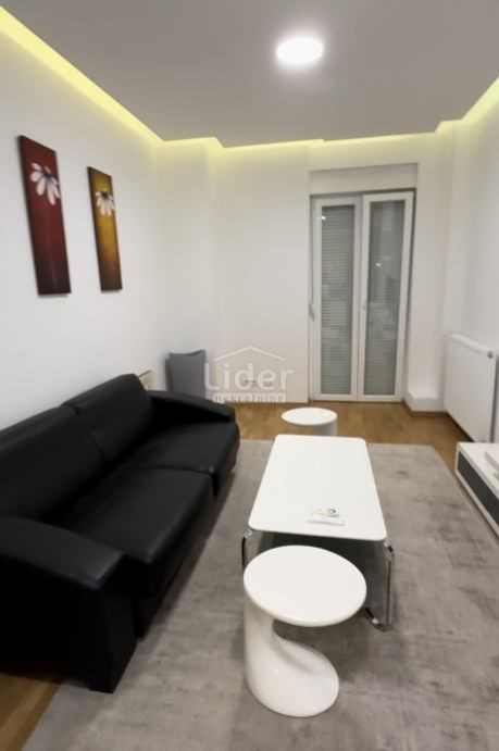 2-Zi., Wohnung, 54m², 4 Etage