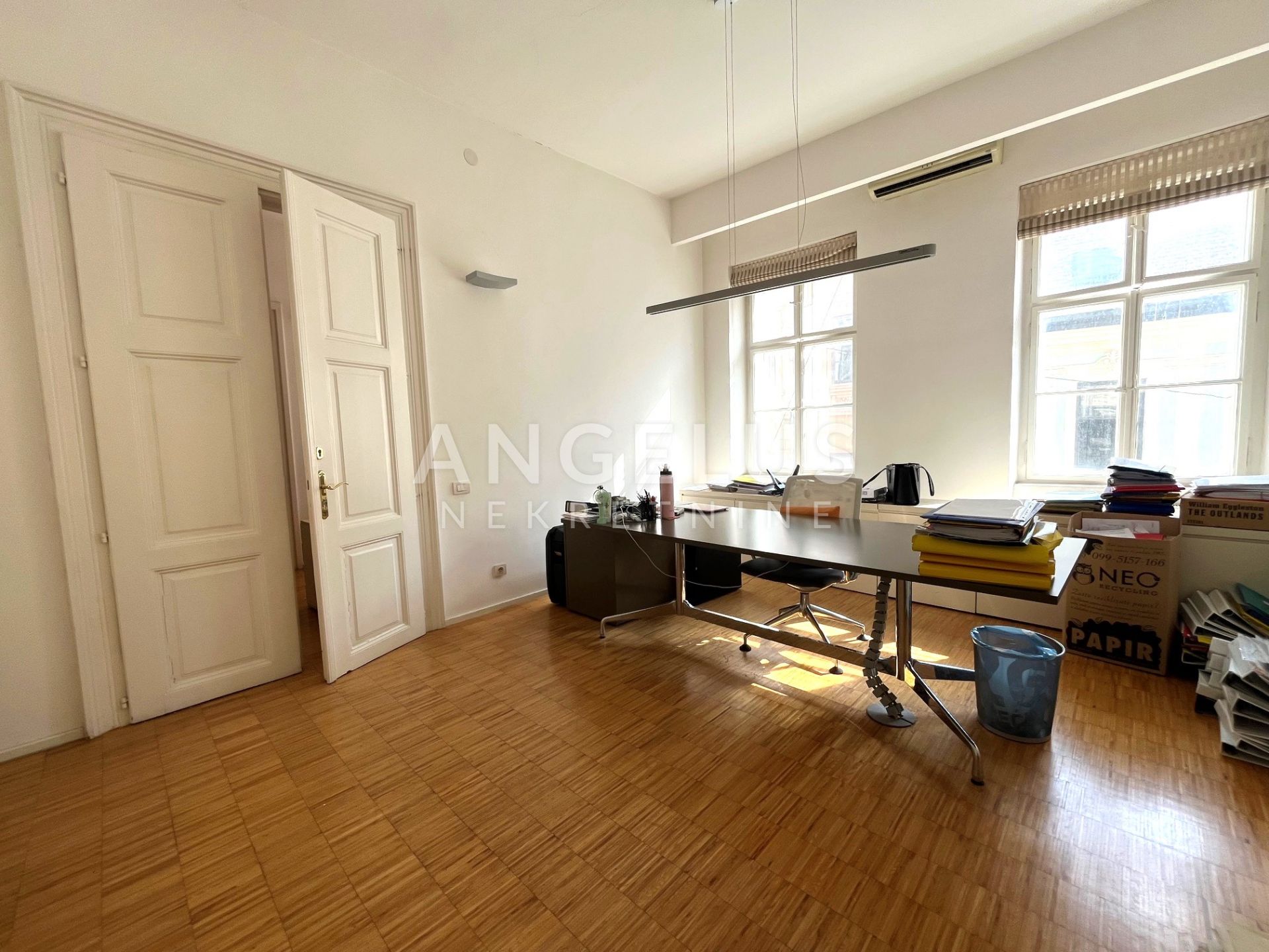 6-locale, Appartamento, 152m², 1 Piano