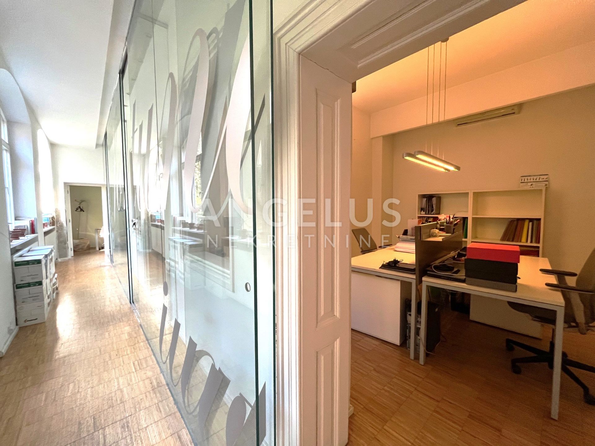 6-Zi., Wohnung, 152m², 1 Etage