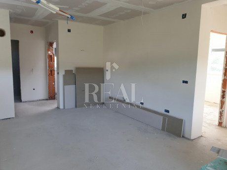 3-locale, Appartamento, 62m², 2 Piano