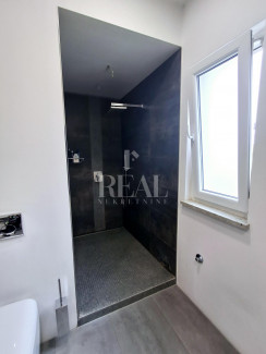 4-locale, Appartamento, 131m², 1 Piano