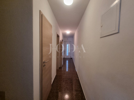 4-locale, Appartamento, 78m², 2 Piano