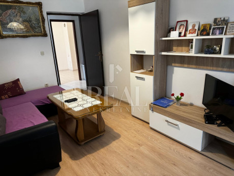 5-к, Квартира, 100м², 1 Этаж