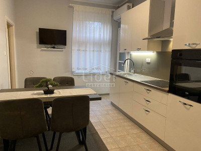 3-к, Квартира, 70м², 1 Этаж