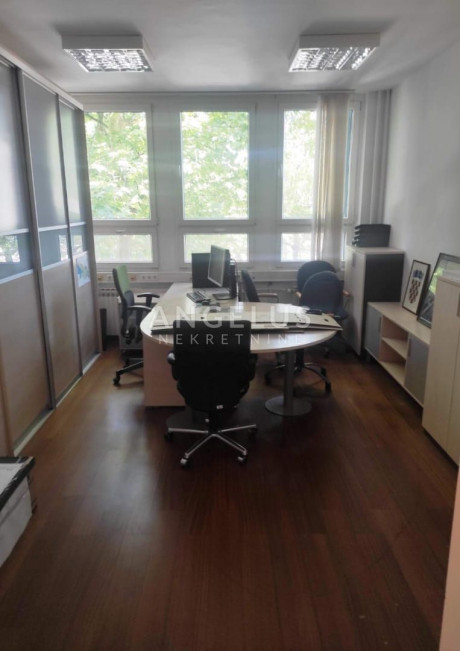 652m², Office, 2 Floor