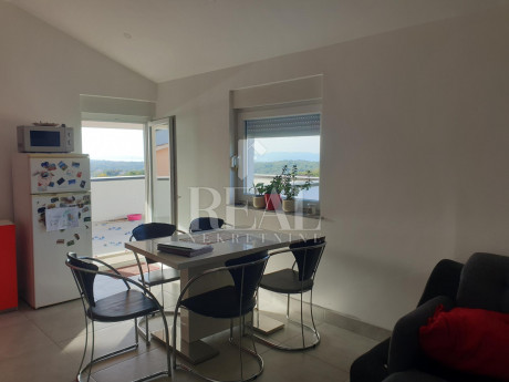 3-locale, Appartamento, 77m²