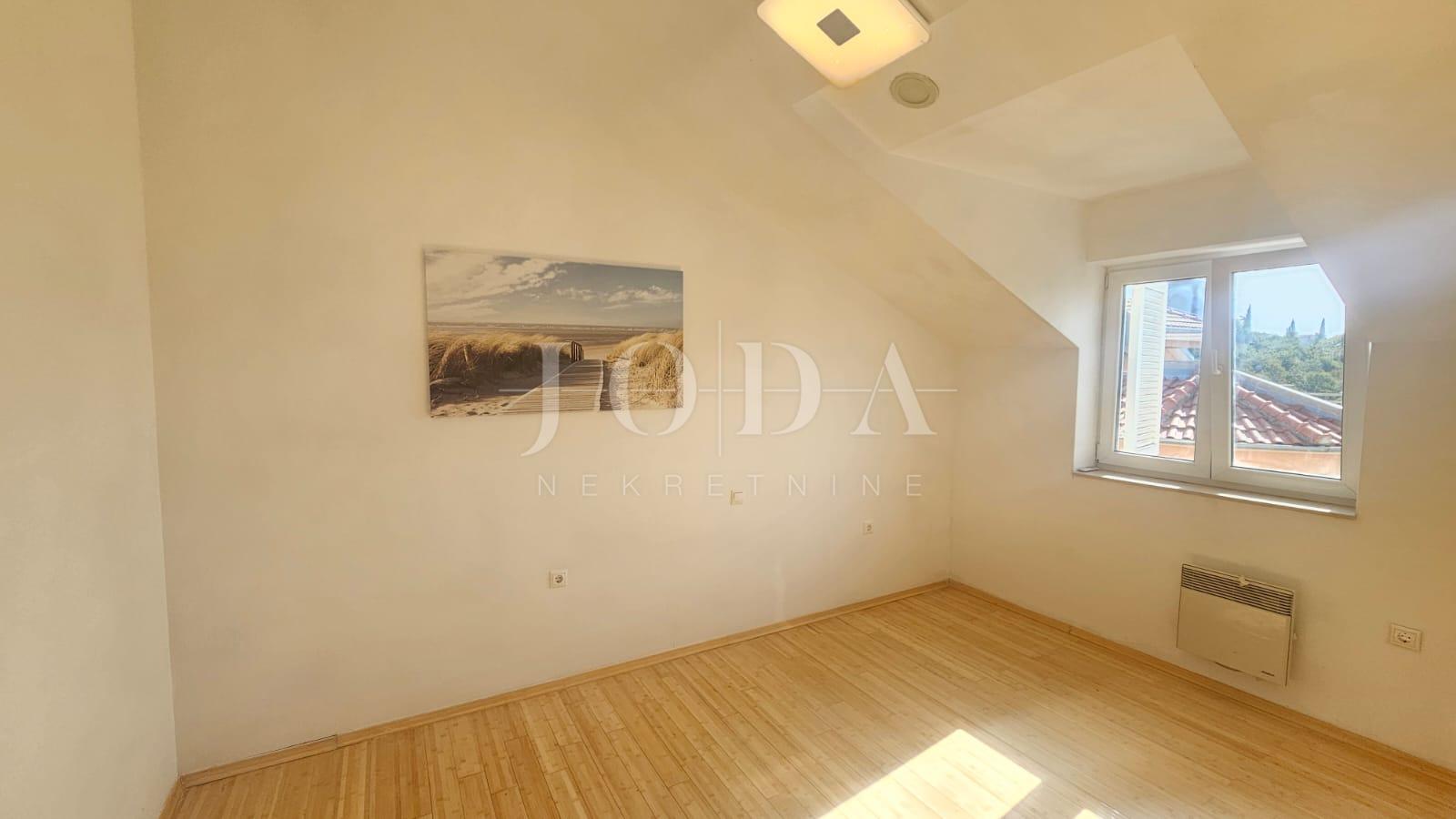 2 rooms, Apartment, 79m²