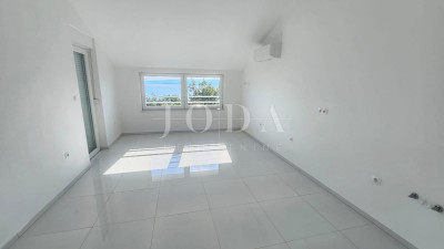 4-locale, Appartamento, 103m², 1 Piano