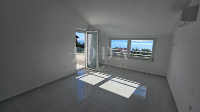 4-locale, Appartamento, 103m², 1 Piano