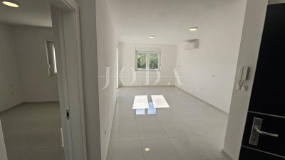 4-locale, Appartamento, 103m², 1 Piano