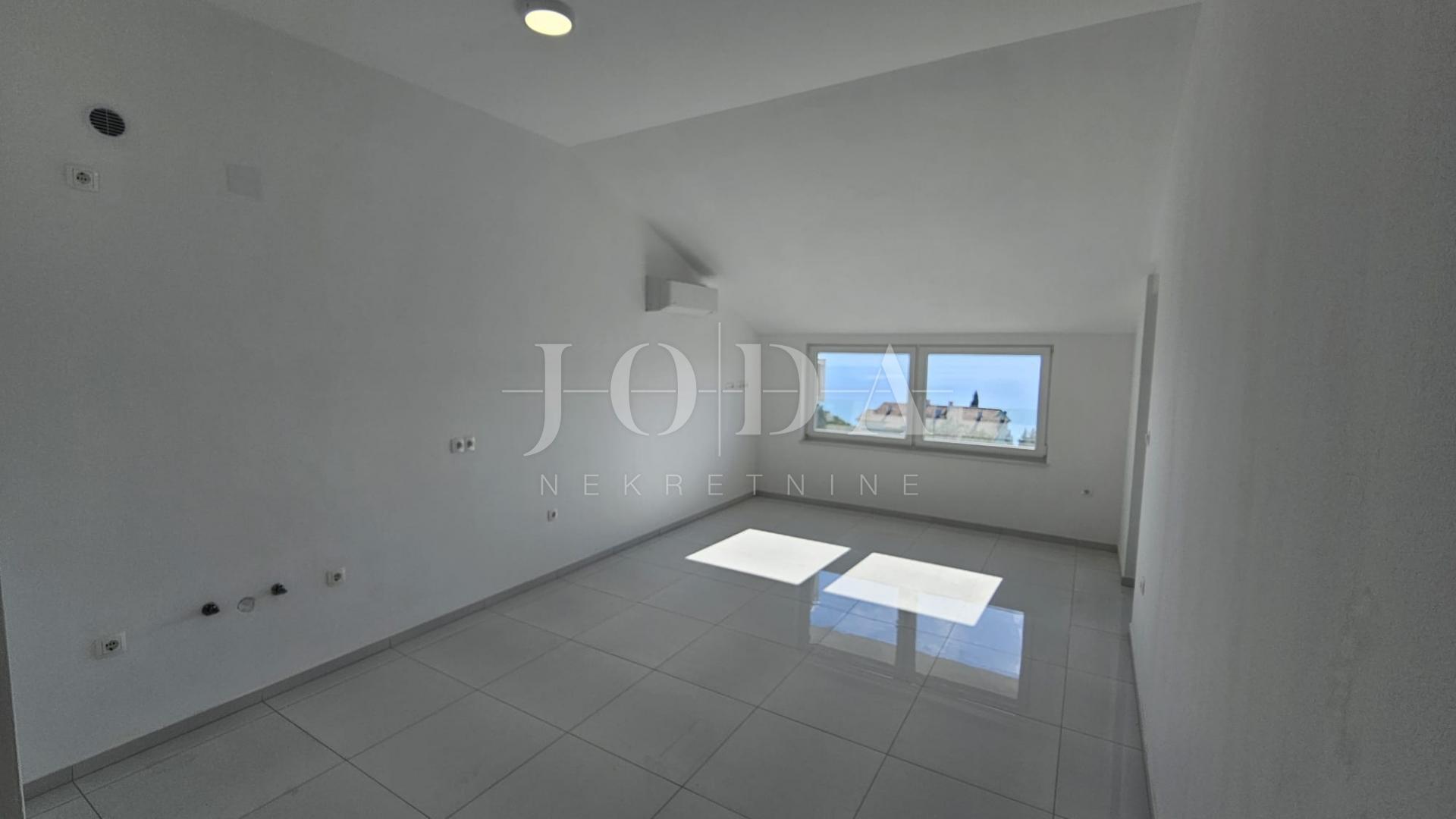 4-locale, Appartamento, 112m², 1 Piano