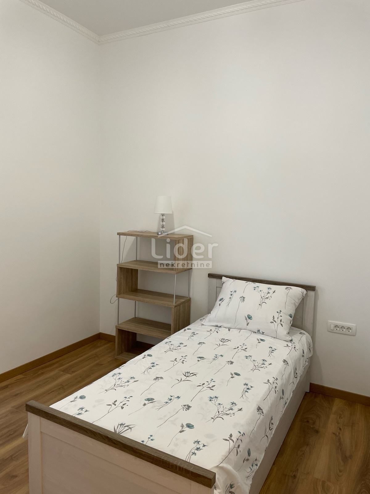 3-locale, Appartamento, 75m², 1 Piano