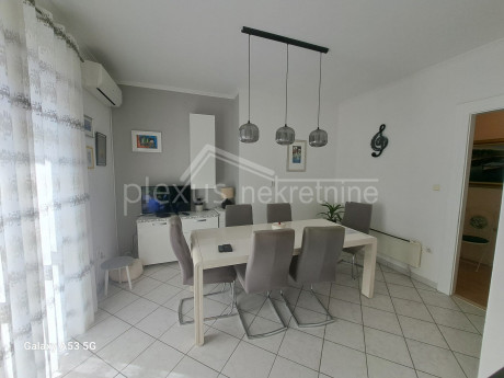 3-locale, Appartamento, 117m², 5 Piano