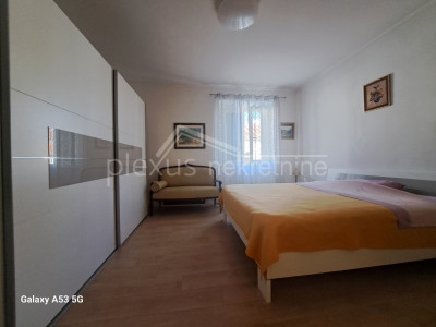 3 rooms, Apartment, 117m², 5 Floor